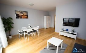 Elegance Parkur 3City Rentals